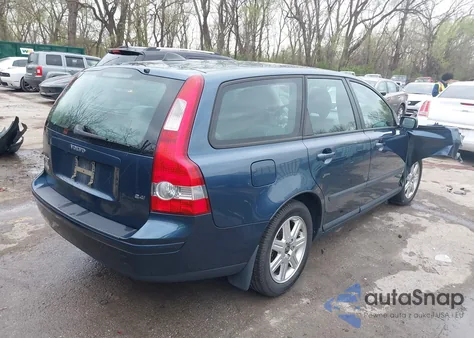2006 Volvo V50 2.4I z USA, uszkodzony, nr VIN YV1MW382462201365